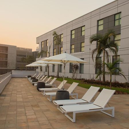 Garden Court Kitwe Hotel Bagian luar foto