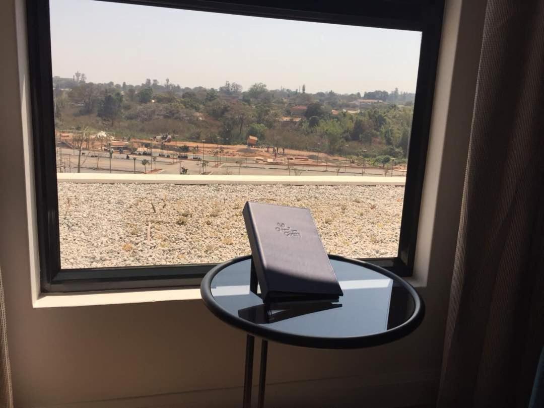 Garden Court Kitwe Hotel Bagian luar foto