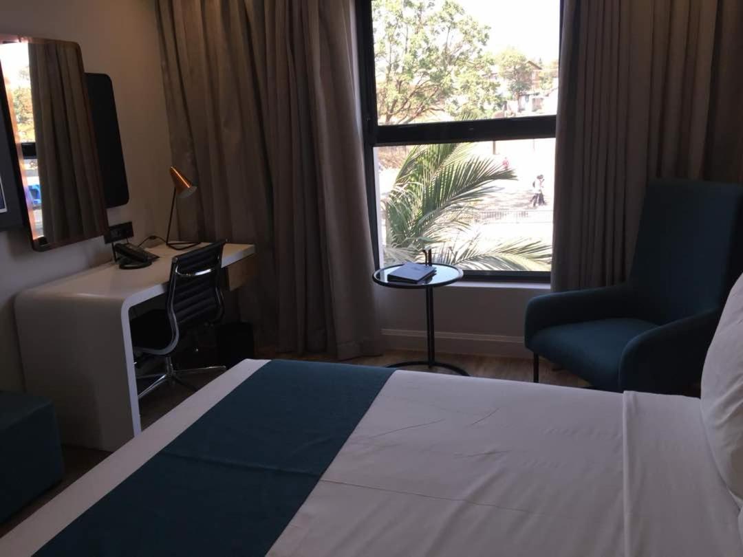 Garden Court Kitwe Hotel Bagian luar foto