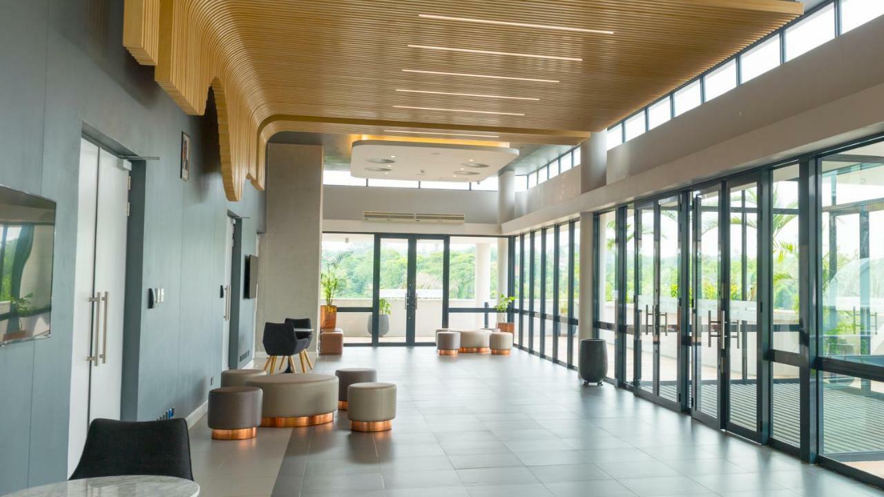 Garden Court Kitwe Hotel Bagian luar foto